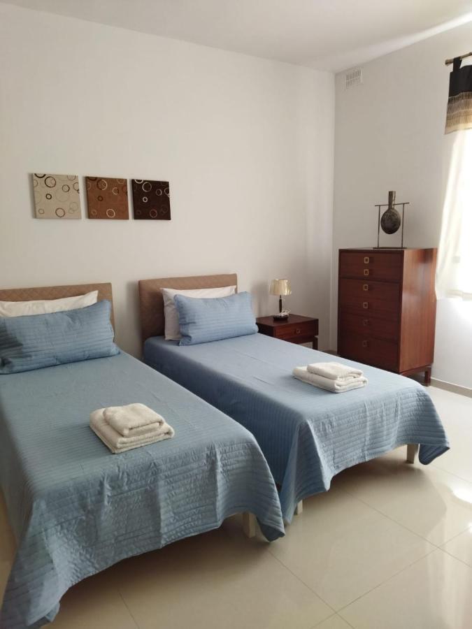 Centrally Located Bugibba Apartment - Seaside Comfort St. Paul's Bay Exterior foto